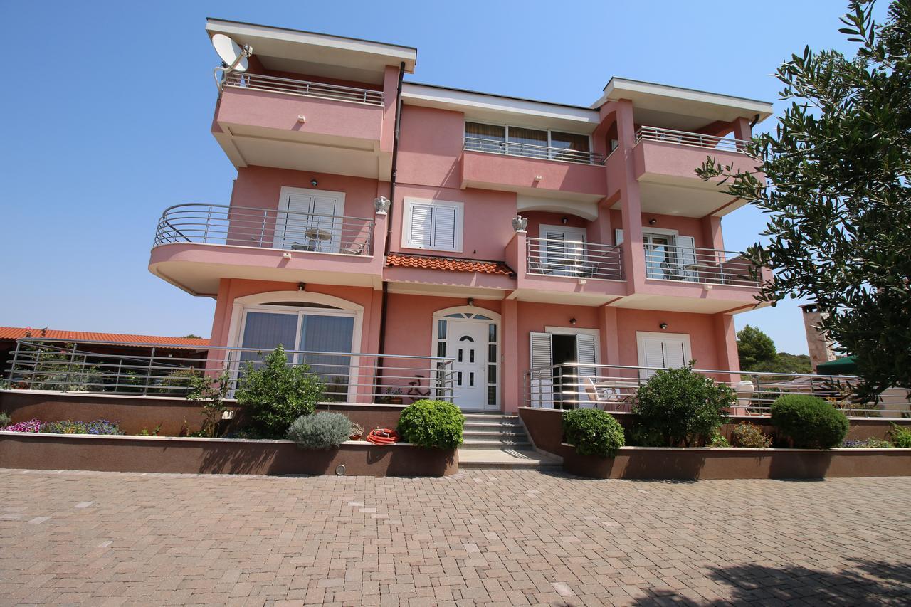 Apartments Marinic Primošten Εξωτερικό φωτογραφία